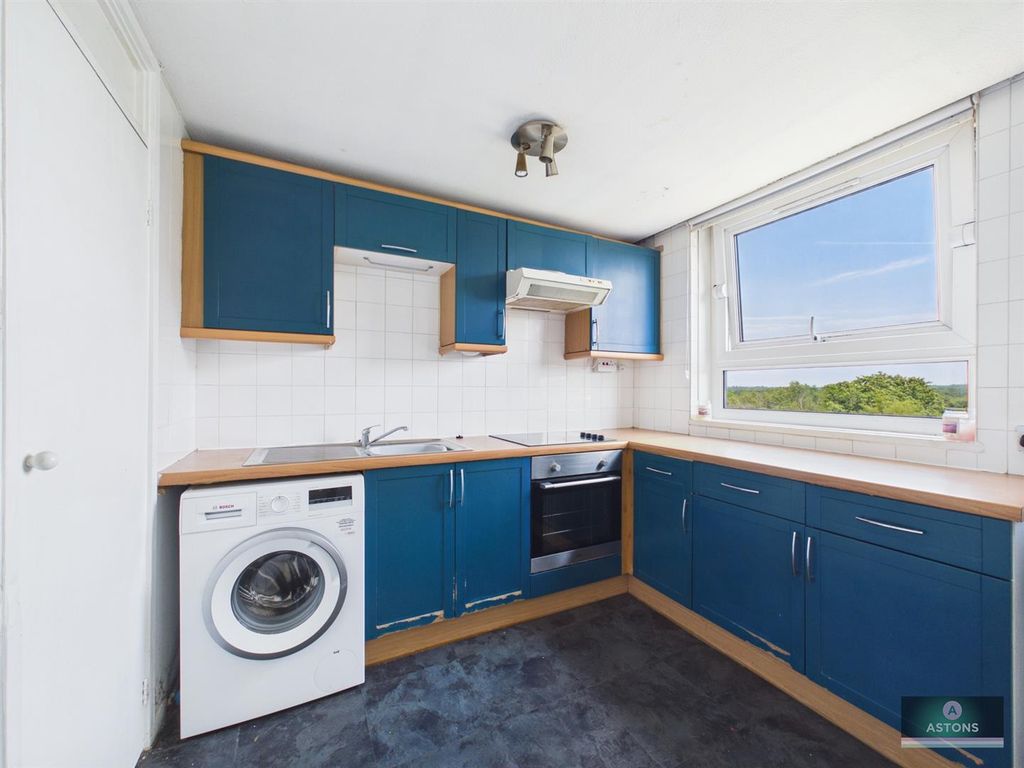 Property photo 2 of 10 Cam02067G0-Pr0311-Still001.Jpg