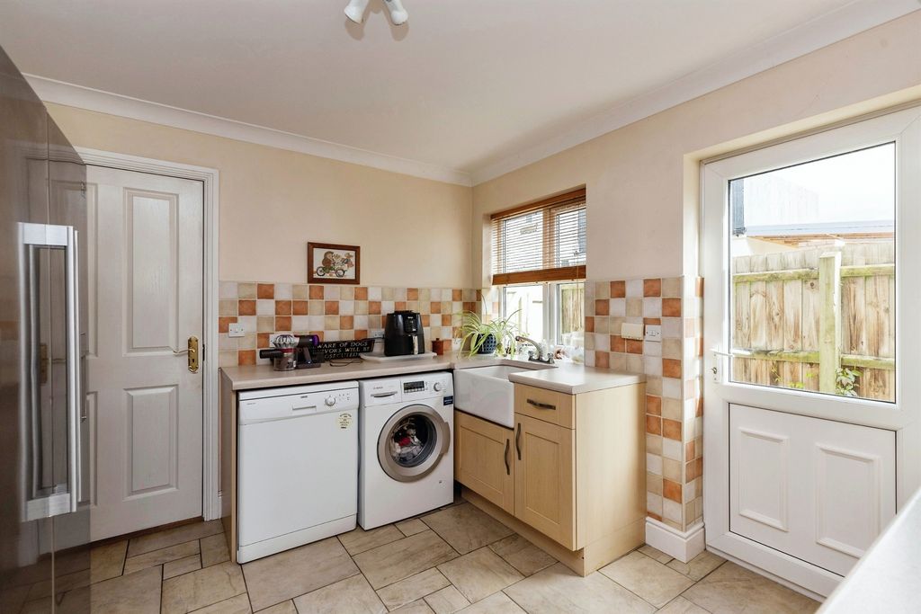 Additional image 12 of 4 bed detached house for saleWhittlesey Road, March PE15
