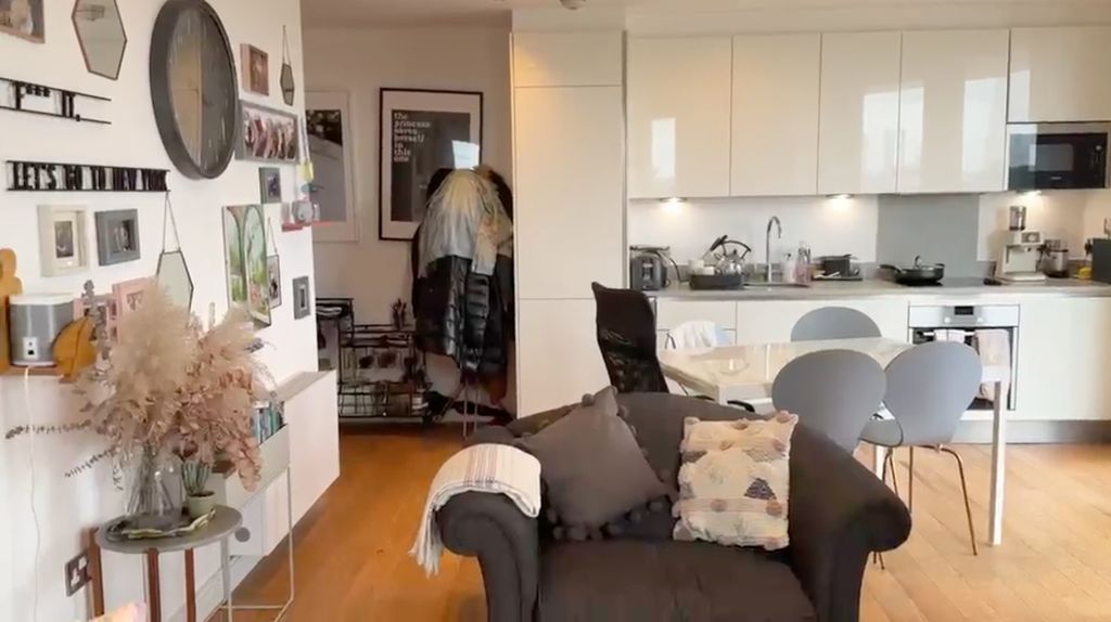 Property photo 1 of 3