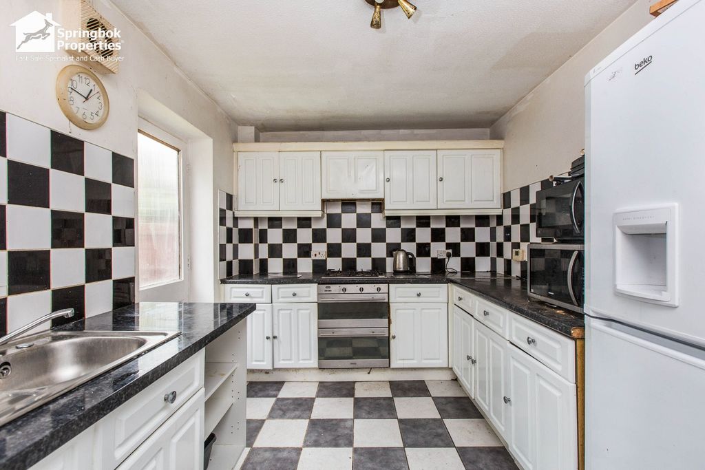 Property photo 3 of 14 Image 3