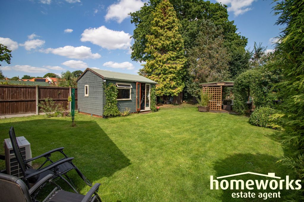 Property photo 3 of 18