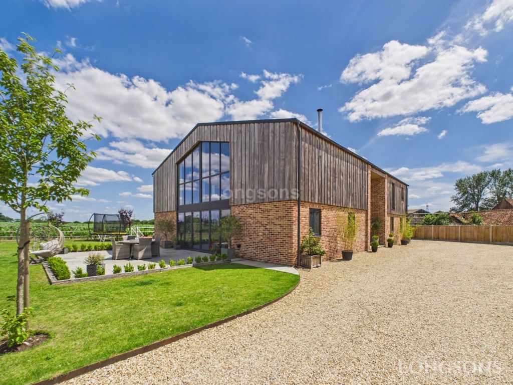 Property photo 1 of 38