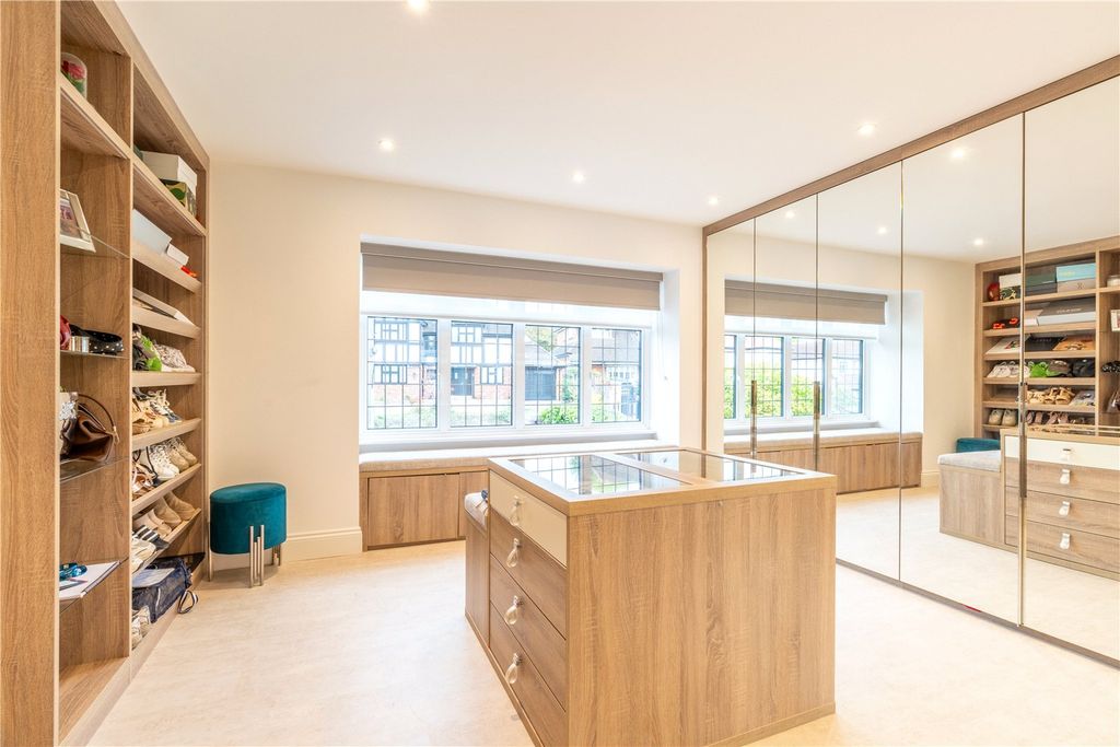 Additional image 14 of 5 bed detached house for saleDetached House Close To Station, Loughton, Essex IG10