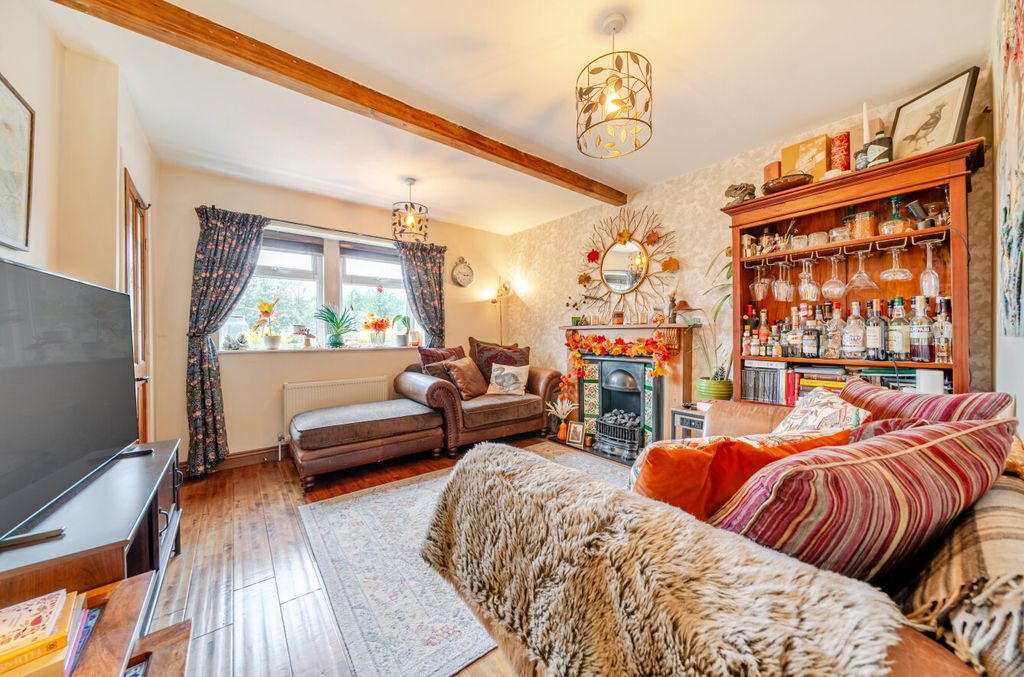 Property photo 3 of 10 1370659-6-68F0Fbc...