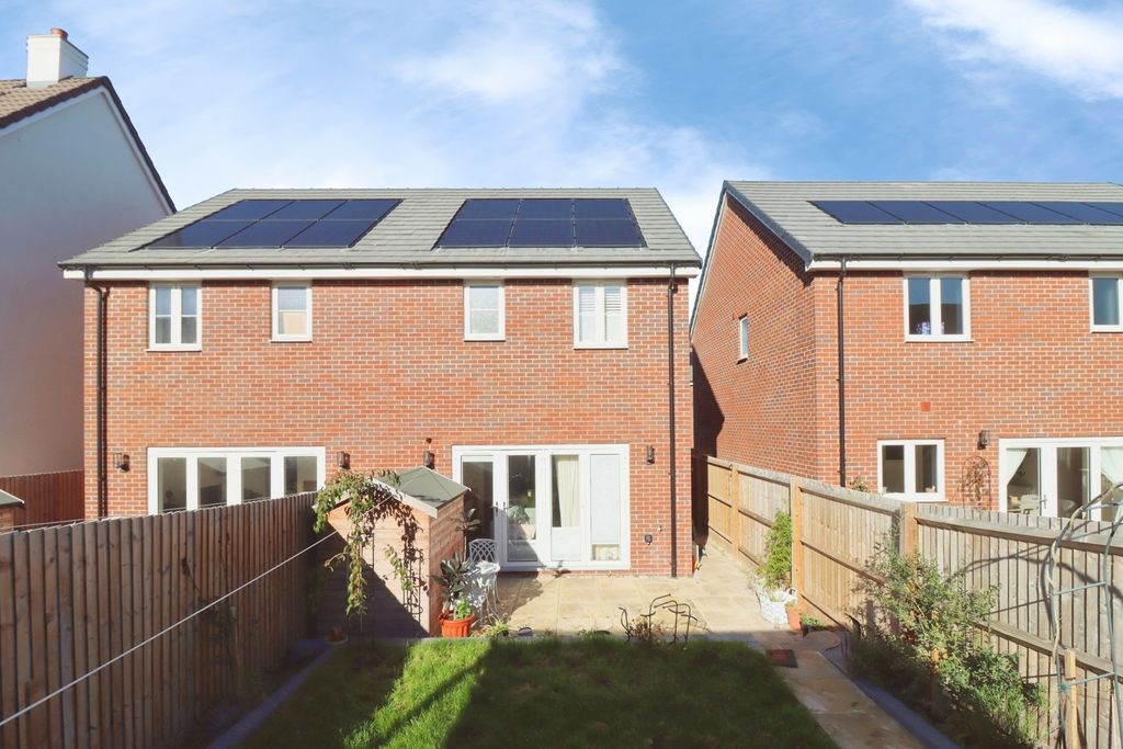 Property photo 3 of 19 Pbox-Img.Jpg