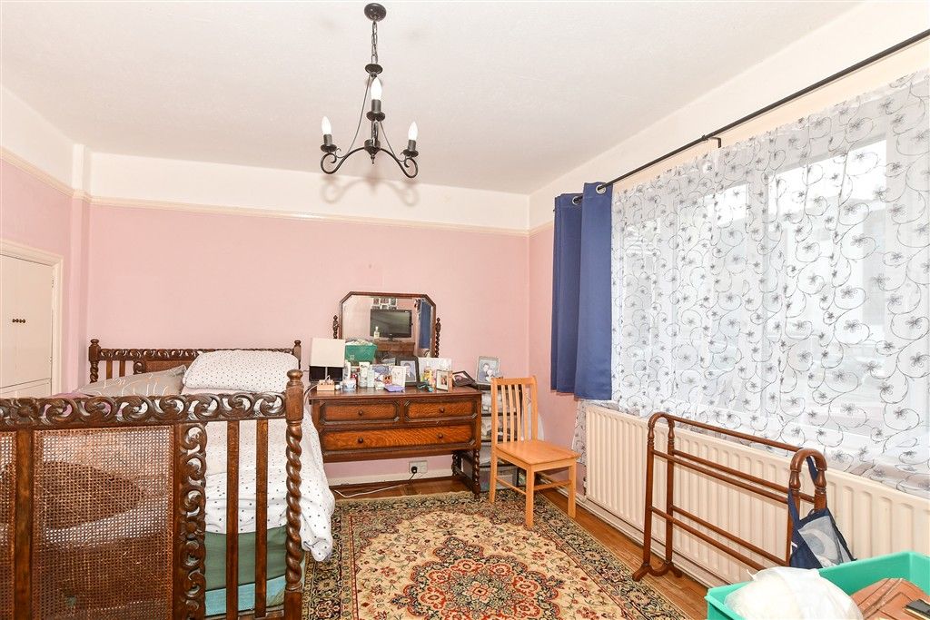 Property photo 3 of 17 Dining Room