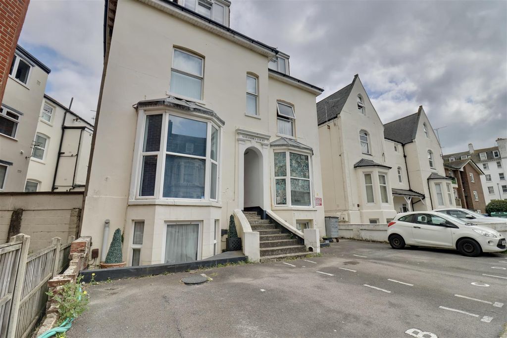 Property photo 2 of 9 F6F8Bbb8-2C8A-468D-B826-Beb7F06D46Bd_1_201_A.Jpeg