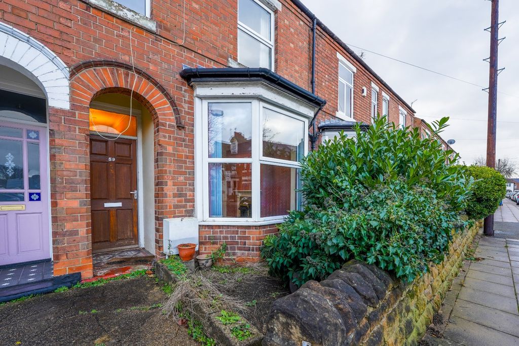 Property photo 2 of 12 Picture No. 18