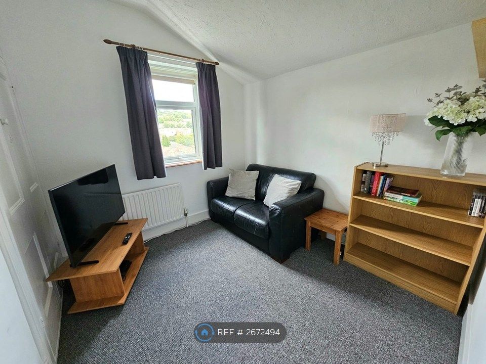 Property photo 2 of 8 Communal Room