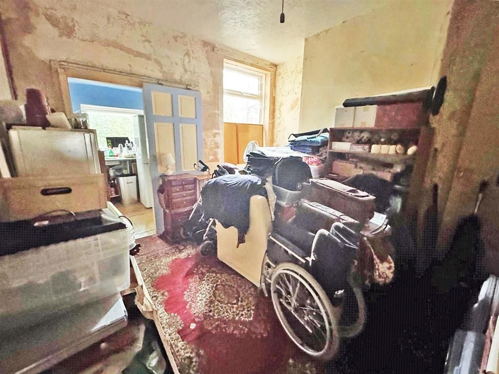 Property photo 3 of 6