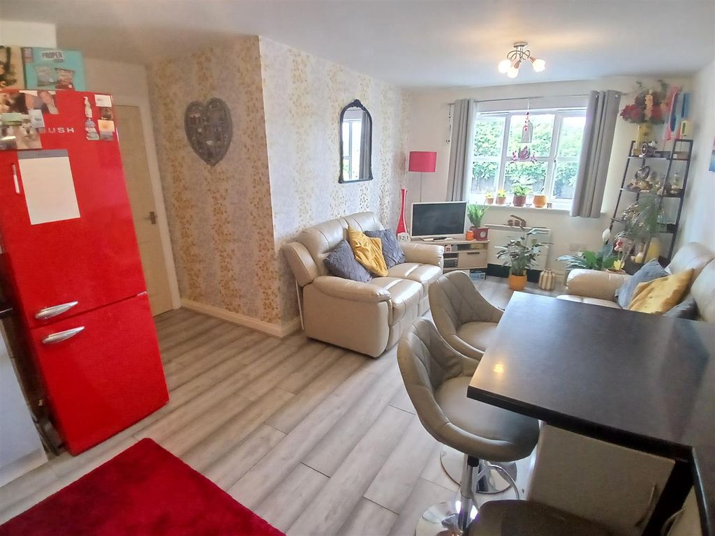 Additional image 9 of 2 bed flat for saleVernons Mews, Black-A-Tree Road, Nuneaton CV10