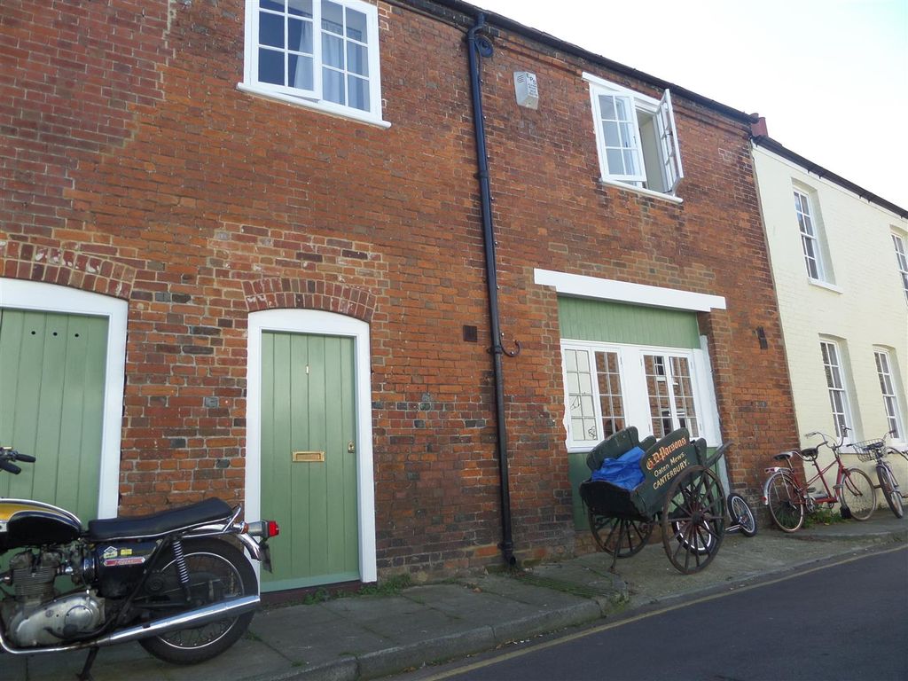 Property photo 1 of 10 Flat 6 The Old Oast External 2.Jpg