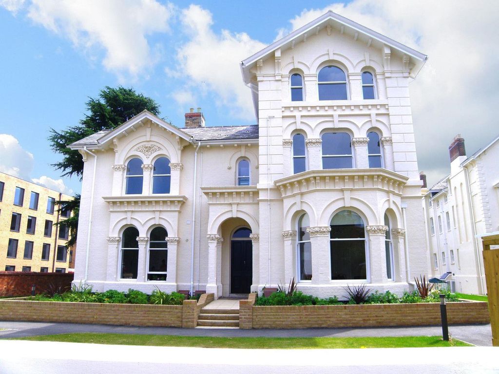 Property photo 1 of 7 Front Shot (Main)