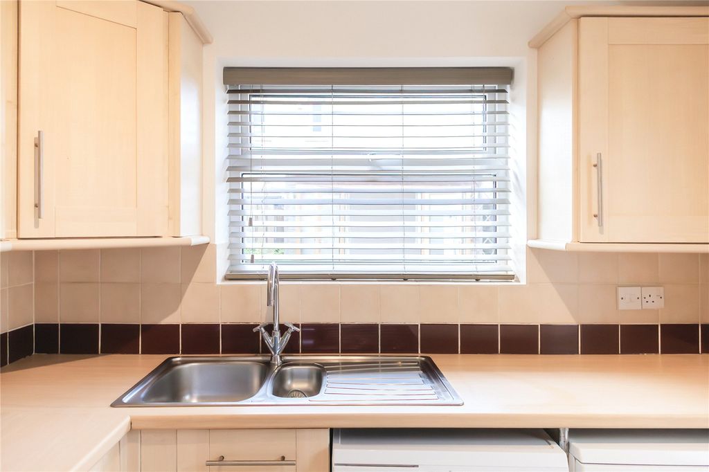 Property photo 3 of 20 Picture No. 29