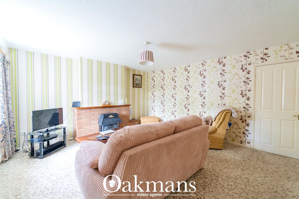 Property photo 3 of 34 Picture No. 02