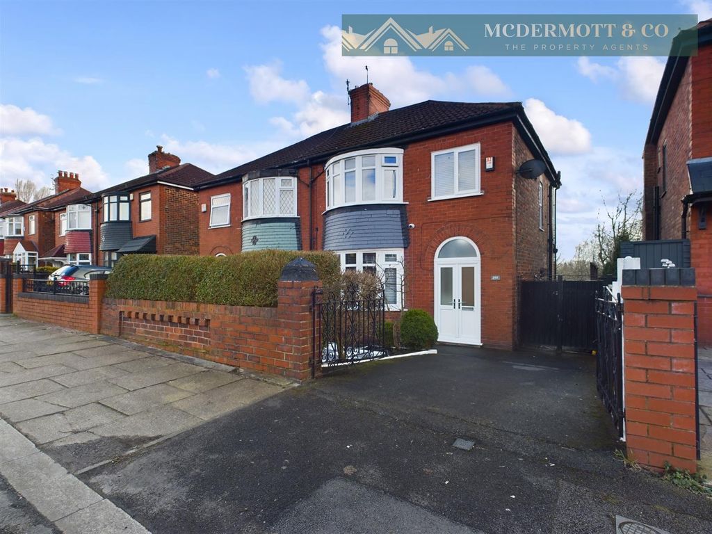 Property photo 1 of 29 Cam03850G0-Pr0094-Still029.Jpg