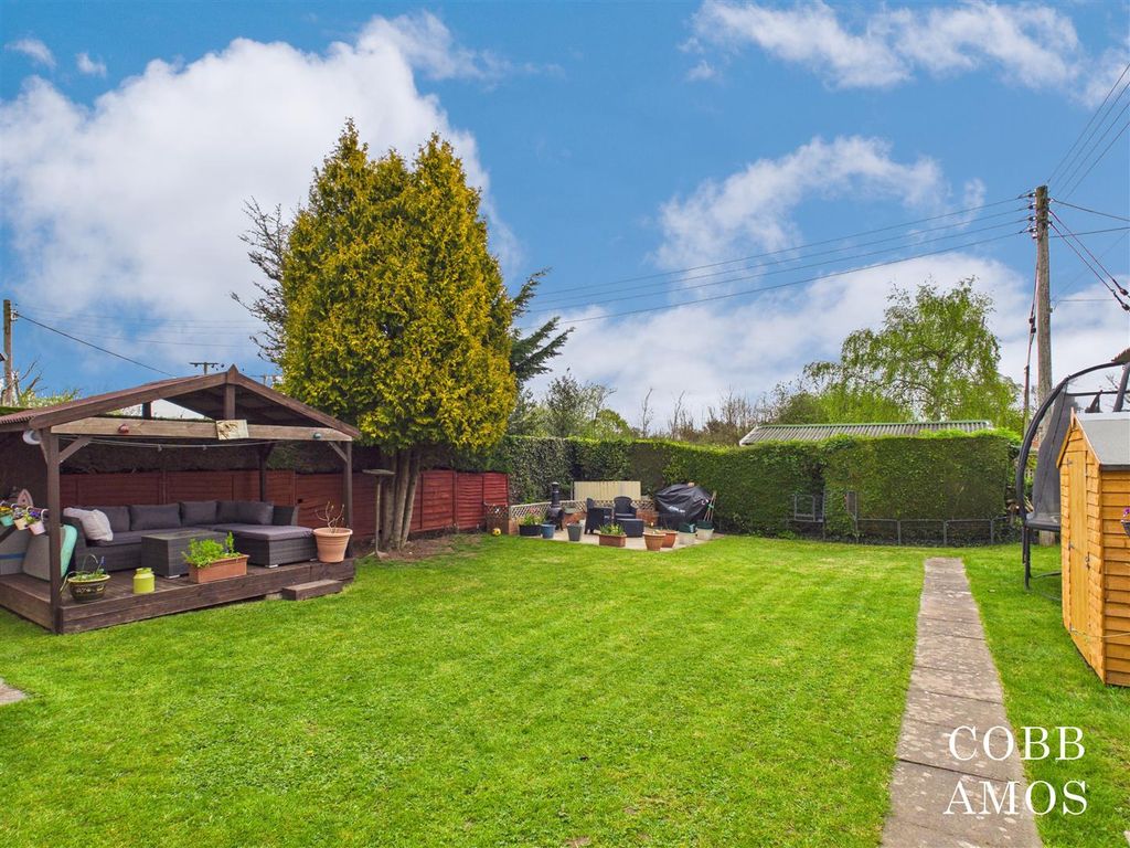 Property photo 2 of 30 Cam03722G0-Pr0095-Still038 - Edited.Jpg