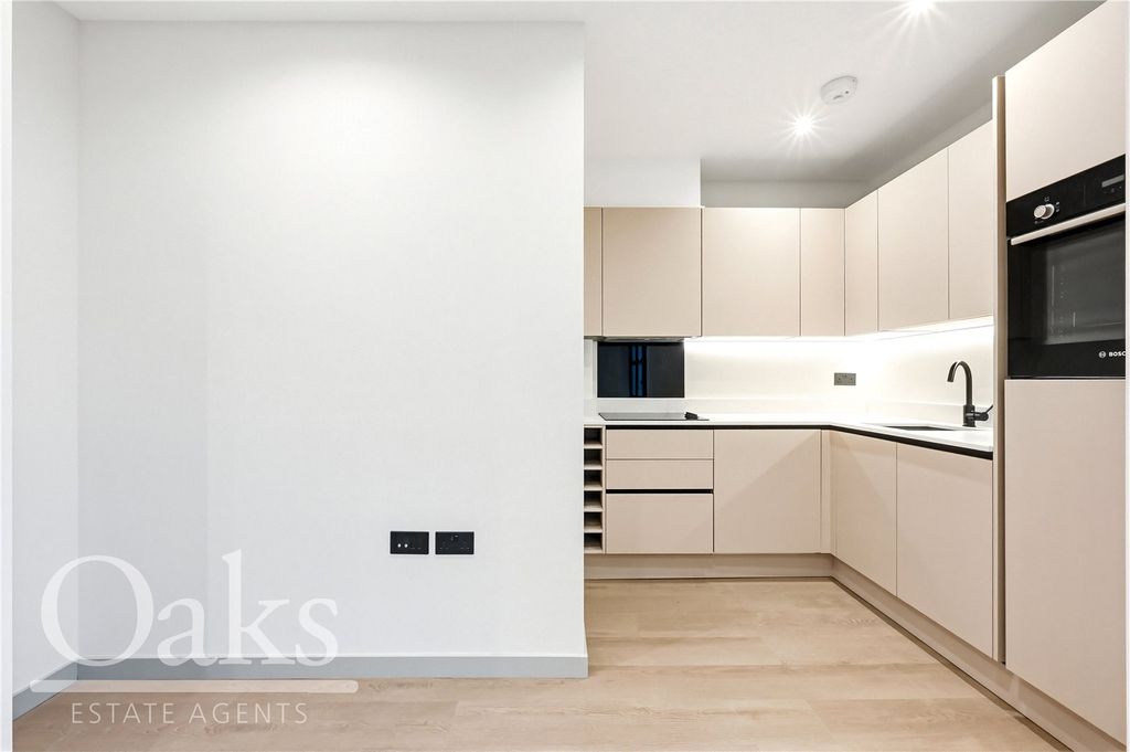 Property photo 3 of 11 Picture No. 08