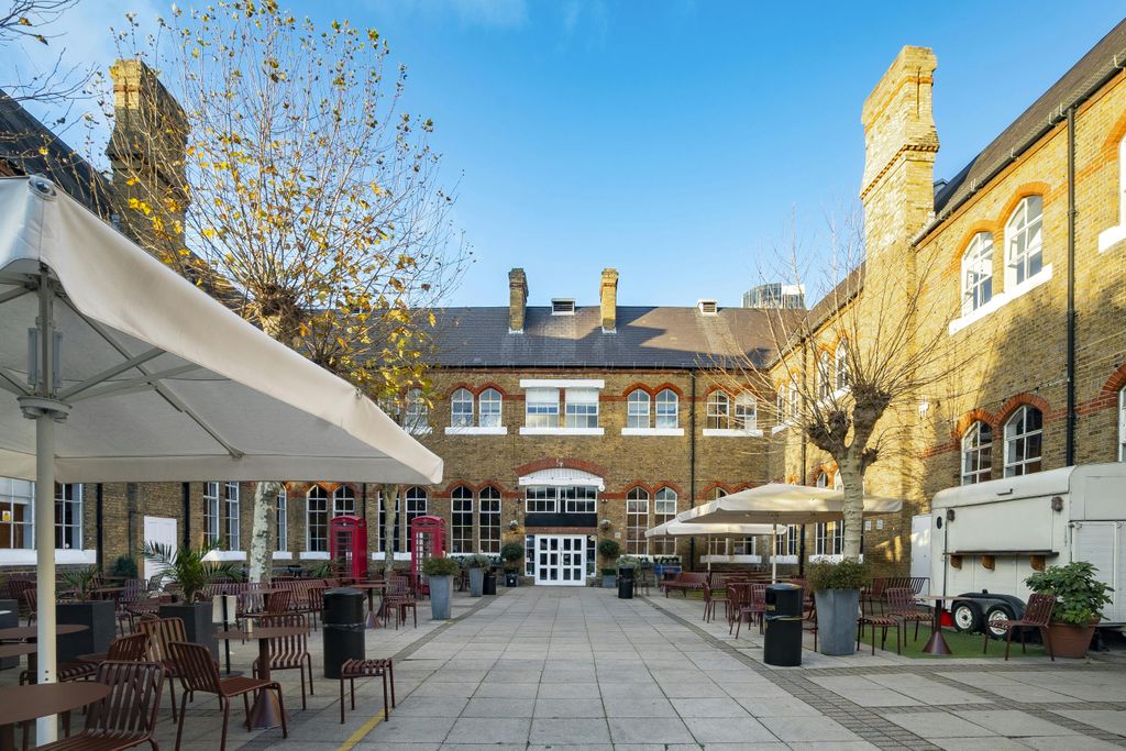 Property photo 2 of 9 Rou_005 Edit.Jpg