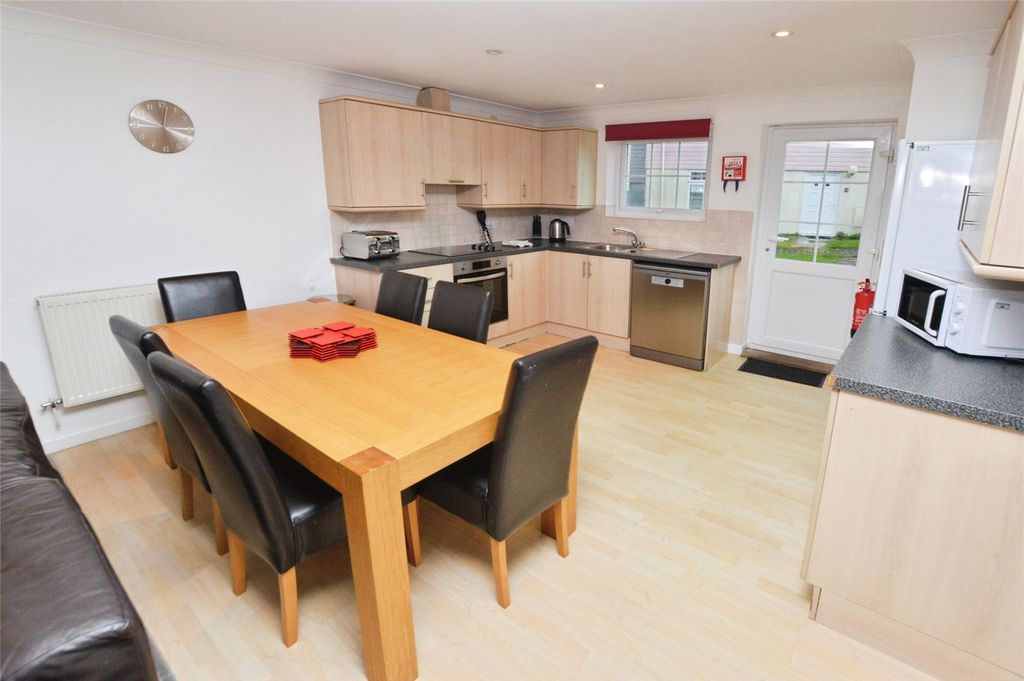 Property photo 2 of 10 Picture No. 02