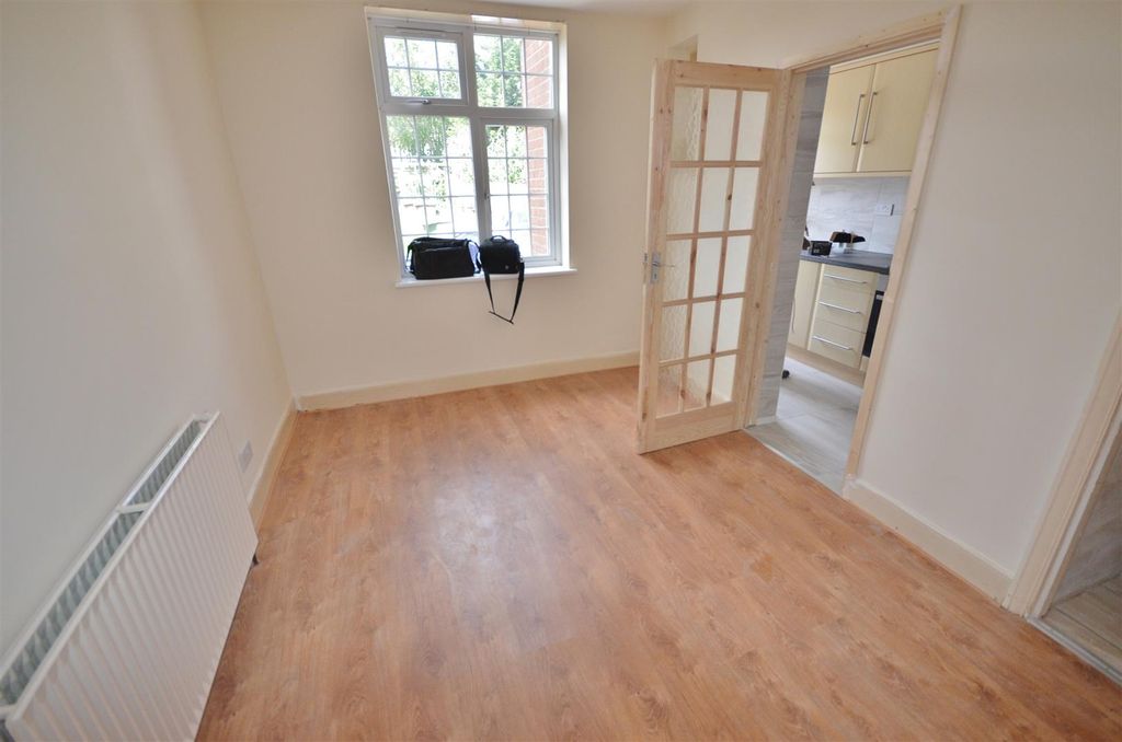 Property photo 3 of 10 Dsc_0132.Jpg