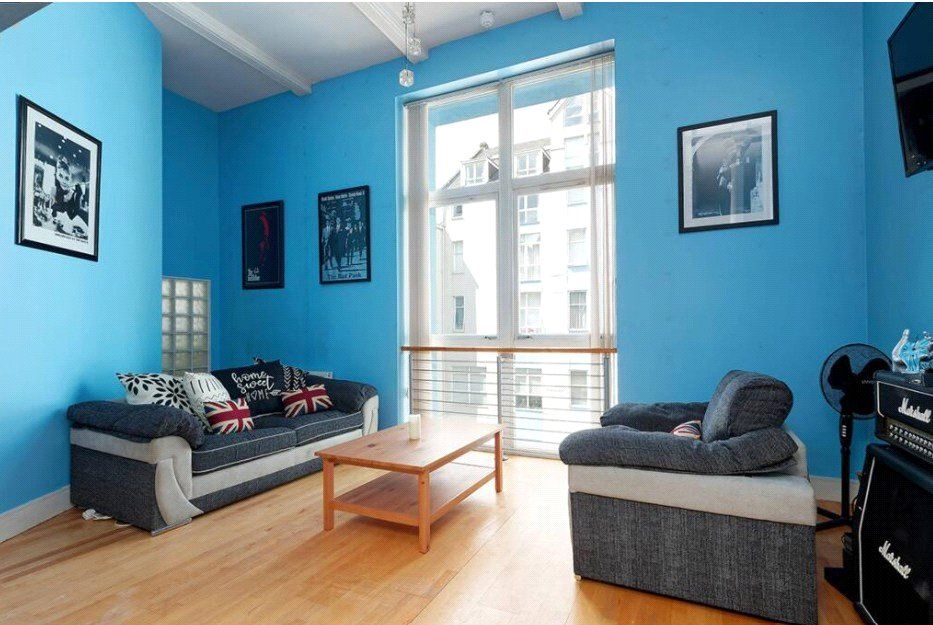 Property photo 2 of 11