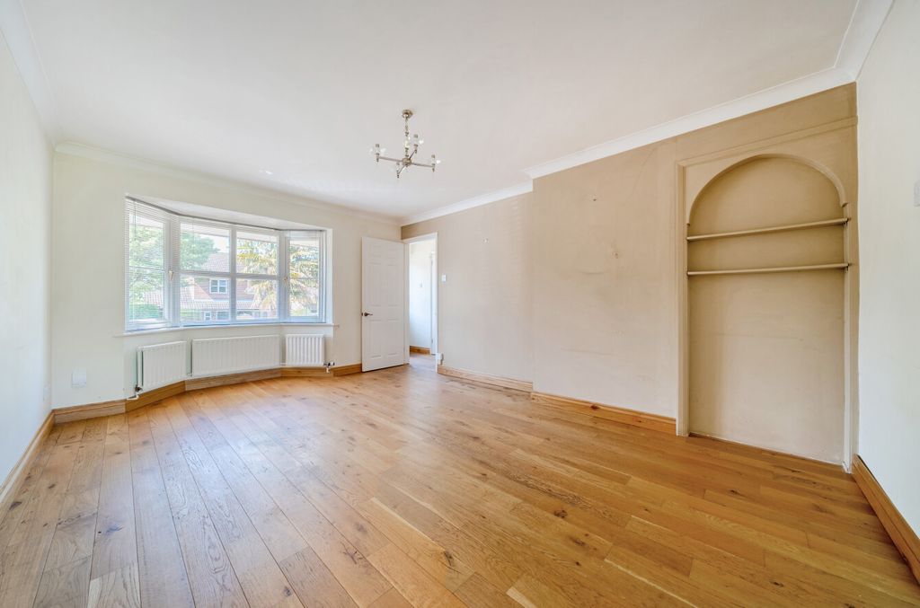 Property photo 2 of 19 1453286-13-69Ef46...