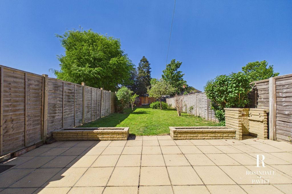 Property photo 1 of 20