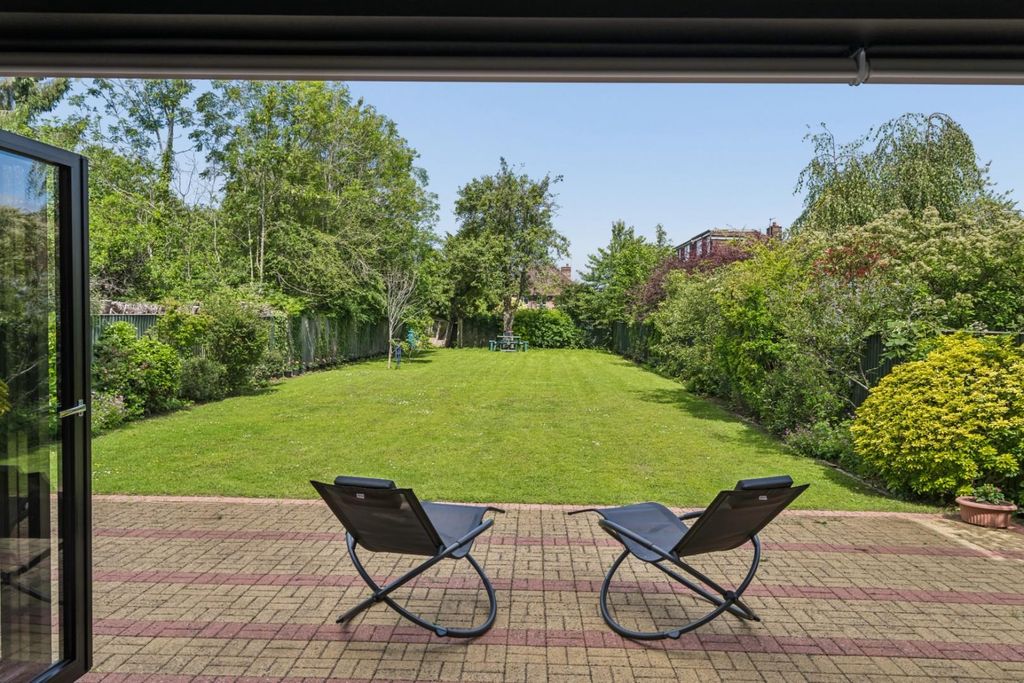 Property photo 3 of 31 Rear Garden