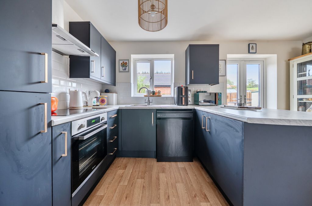Property photo 2 of 20 1538971 (10).Jpg