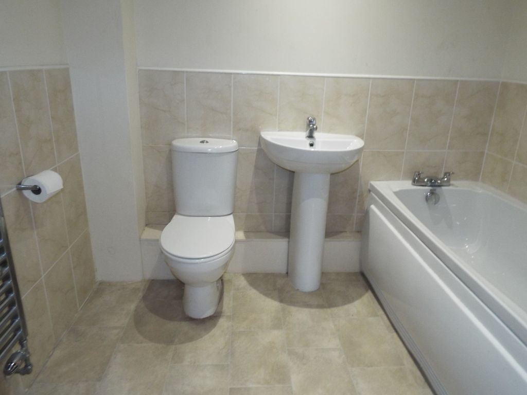 Property photo 3 of 7