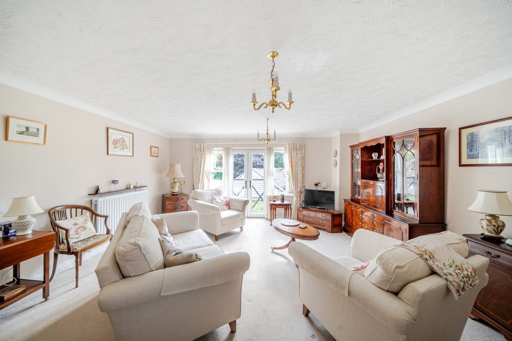 Property photo 2 of 15