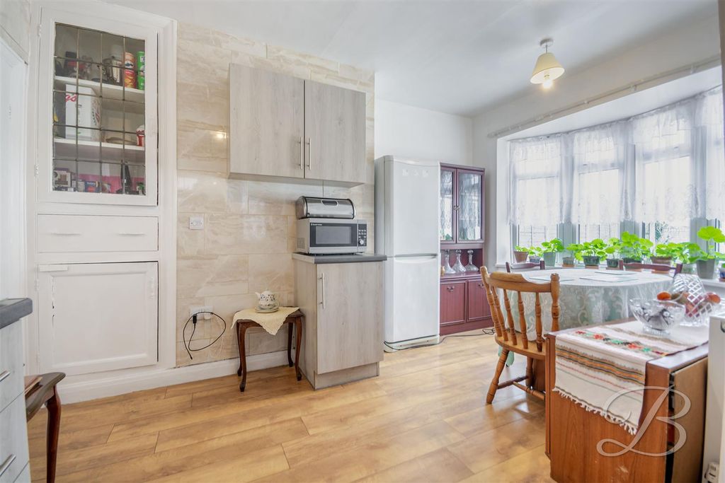 Property photo 2 of 23 Ccltd-12.Jpg