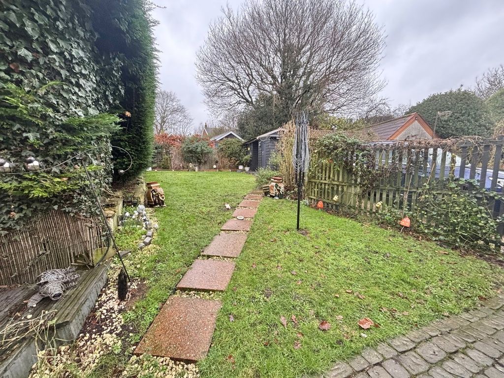 Property photo 2 of 19