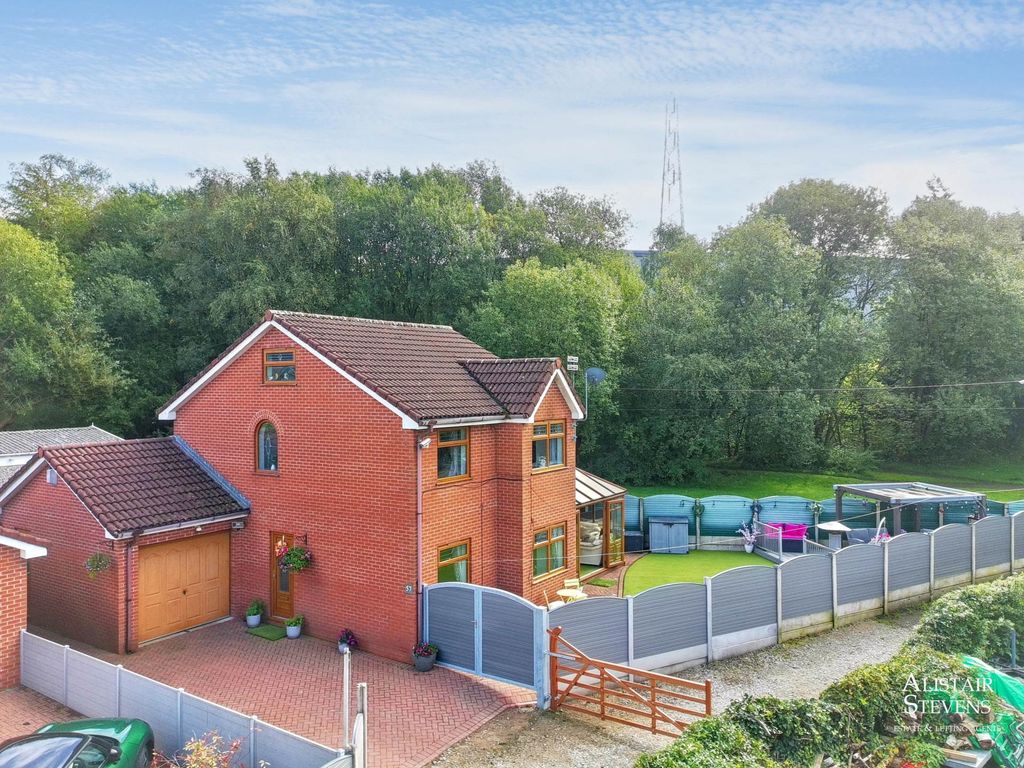 Property photo 1 of 30