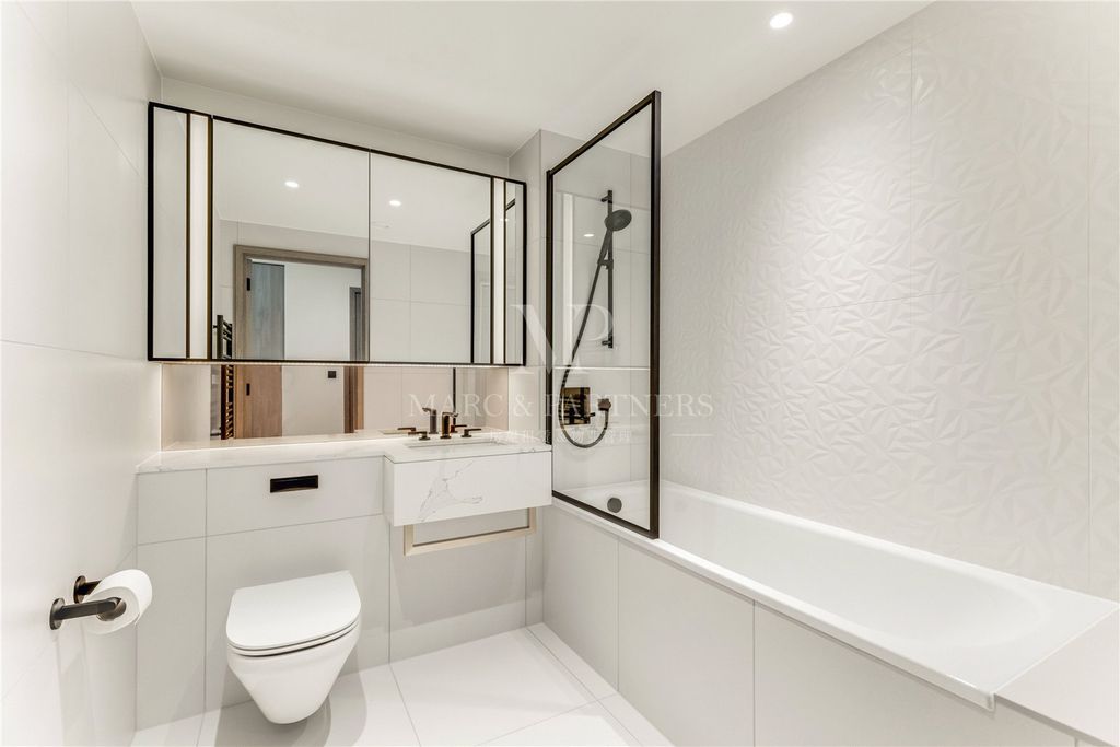 Property photo 3 of 8 Picture No. 07