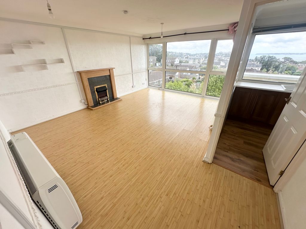 Property photo 2 of 11 Img_2283