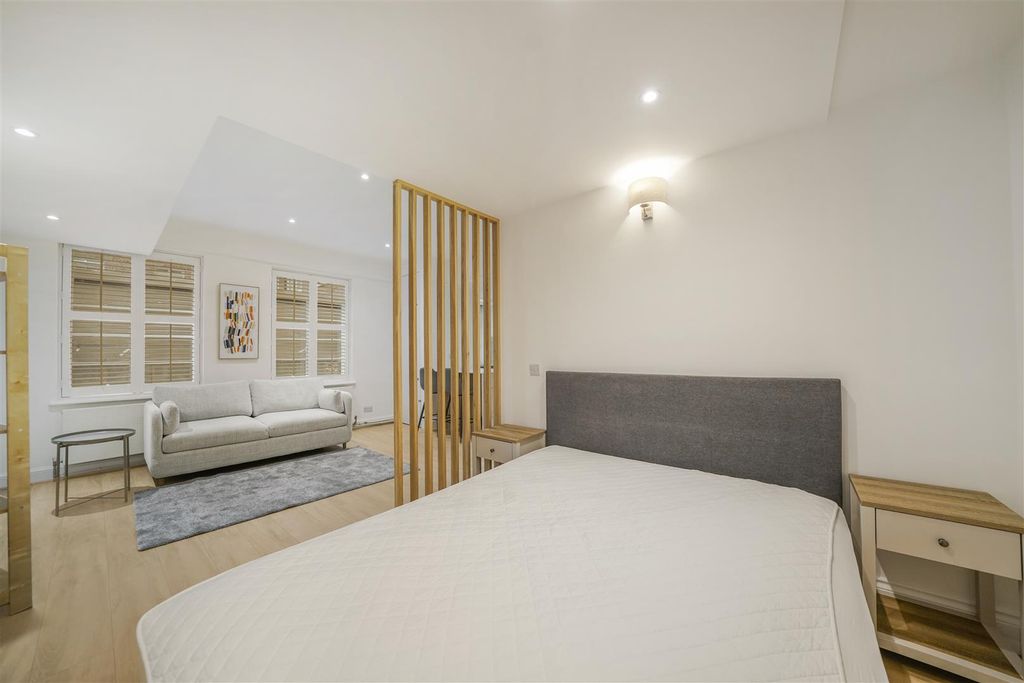 Property photo 3 of 17 The Lodge, Dorset House - 6Eimcqanxwre9DI1Agvy.Jpg