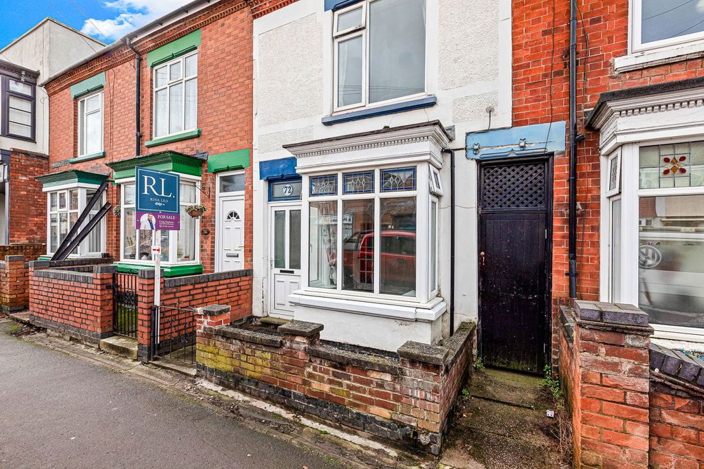 Property photo 1 of 16