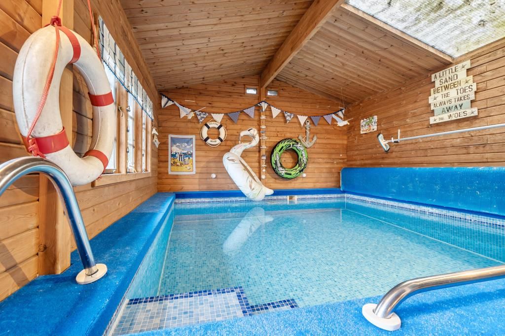 Property photo 2 of 27 Pool