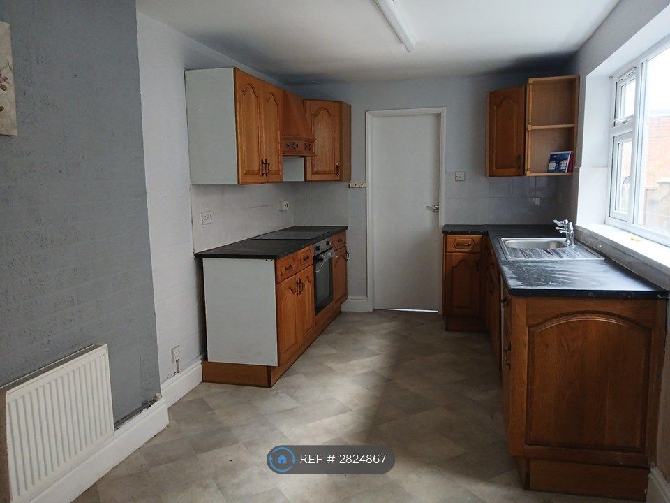 Property photo 2 of 7 Kitchen Diner