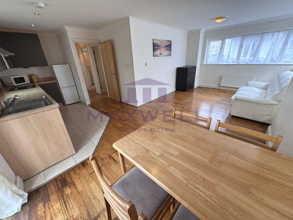 Property photo 3 of 18