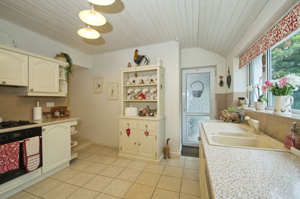 Additional image 9 of 4 bed detached house for saleCwrt Gwilym Farm, Coychurch, Bridgend CF35