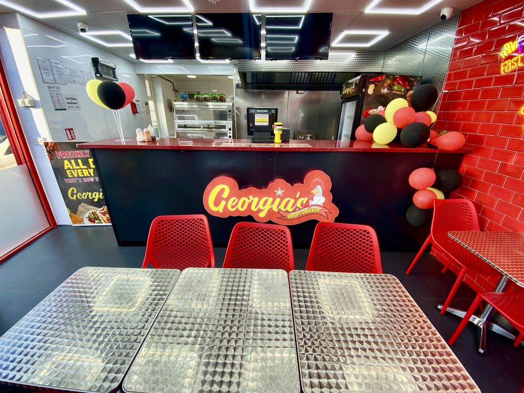 Property photo 2 of 8