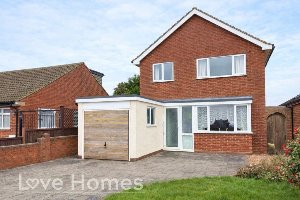 Property photo 1 of 12 4417062