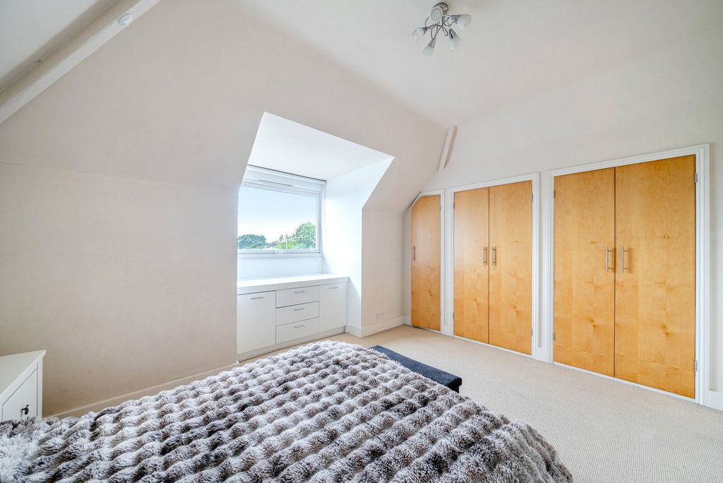 Property photo 3 of 12 Main Bedroom W/ View