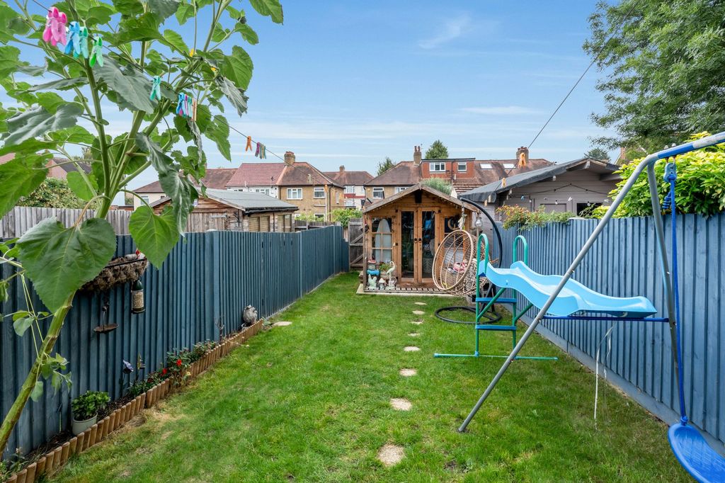 Property photo 2 of 14