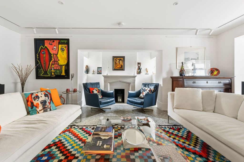 Property photo 3 of 31