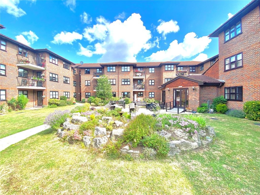 Property photo 1 of 20 Picture No. 12