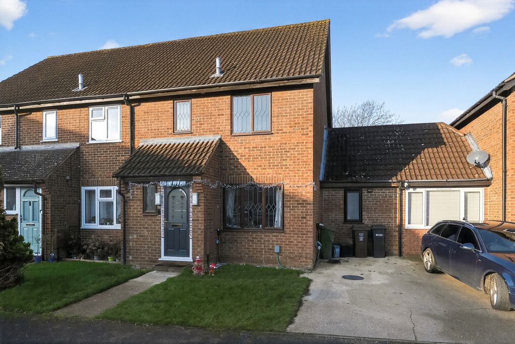 Property photo 2 of 20